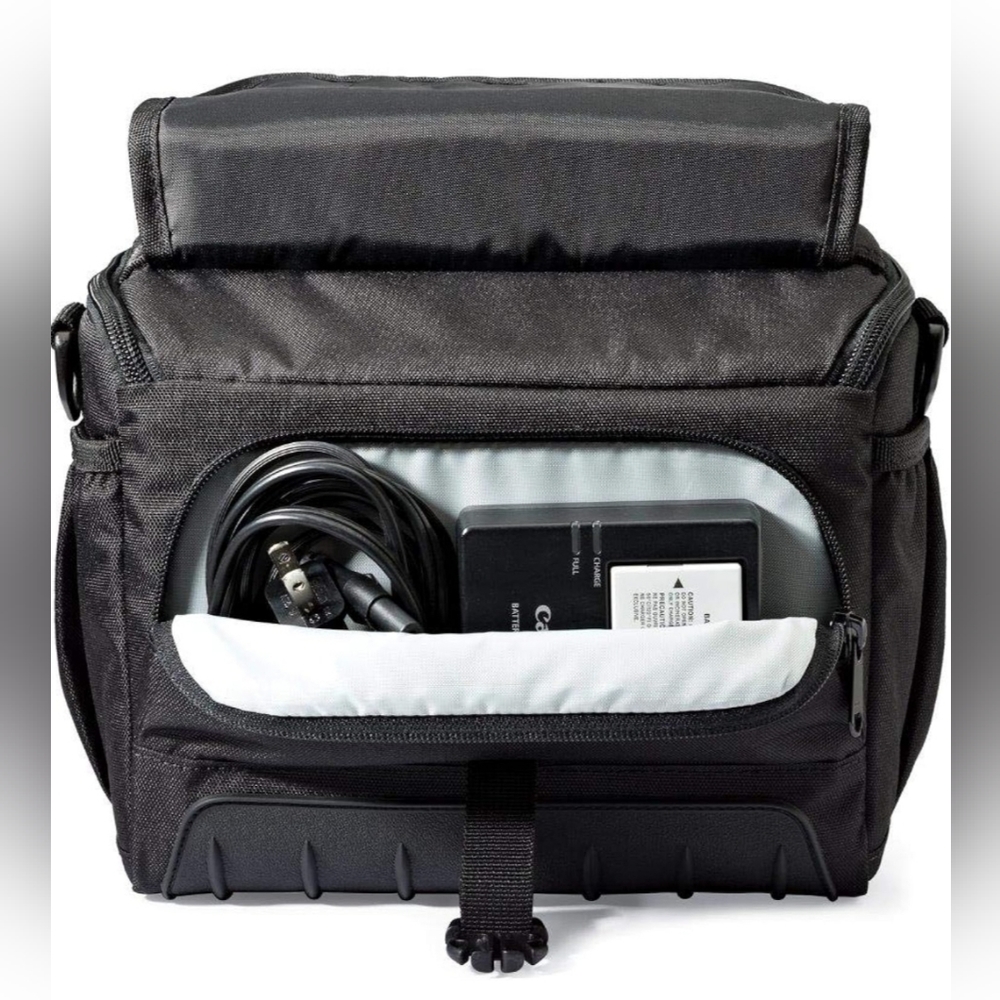 Camera bag. - Picture 2 of 6